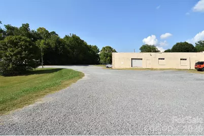 1603 Leonard Street, Ramseur, NC 27316 - Photo 5
