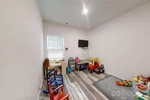 975 General Hoke Dr, Lincolnton, NC 28092 - Photo 15