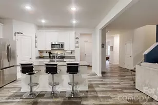 975 General Hoke Dr, Lincolnton, NC 28092 - Photo 3