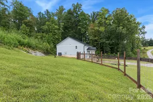 62 Mountain Spgs Dr, Nebo, NC 28761 - Photo 33