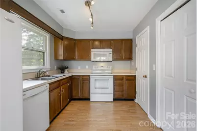 1743 Haywood Manor Road #C, Hendersonville, NC 28791 - Photo 15