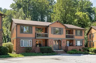 1743 Haywood Manor Rd, Hendersonville, NC 28791 - Photo 1
