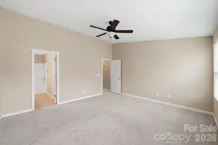 12766 Livengood Ln, Charlotte, NC 28269 - Photo 15