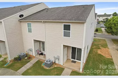 12766 Livengood Lane, Charlotte, NC 28269 - Photo 25
