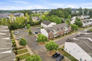12766 Livengood Ln, Charlotte, NC 28269 - Photo 31