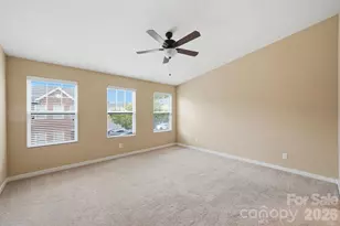12766 Livengood Ln, Charlotte, NC 28269 - Photo 13