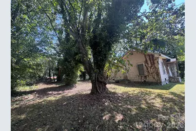 408 E Davidson Avenue, Gastonia, NC 28054 - Photo 3