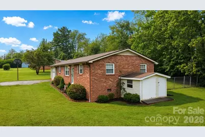 129 Automotive Lane, Hickory, NC 28601 - Photo 3