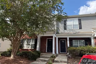 2849 Summergrove Ct, Matthews, NC 28105 - Photo 1