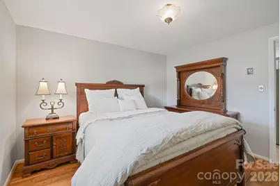 3328 Sulphur Springs Road NE, Hickory, NC 28601 - Photo 21