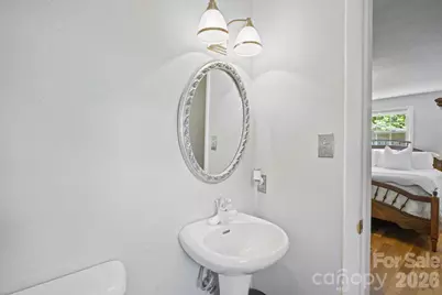 3328 Sulphur Springs Road NE, Hickory, NC 28601 - Photo 27
