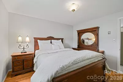 3328 Sulphur Springs Road NE, Hickory, NC 28601 - Photo 31