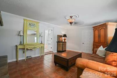 3328 Sulphur Springs Road NE, Hickory, NC 28601 - Photo 19