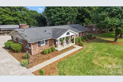 3328 Sulphur Springs Road NE, Hickory, NC 28601 - Photo 37