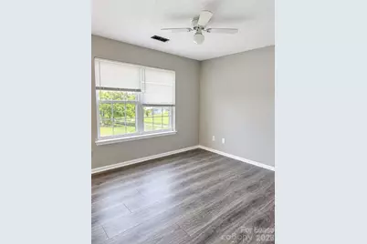5310 Abner Lane, Charlotte, NC 28269 - Photo 11