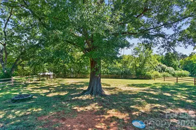 120 Regal Circle, Mooresville, NC 28117 - Photo 27