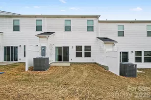 2207 Belterra Dr, Charlotte, NC 28216 - Photo 23