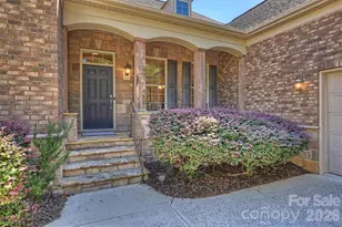 7325 Edenbridge Ln, Charlotte, NC 28226 - Photo 3
