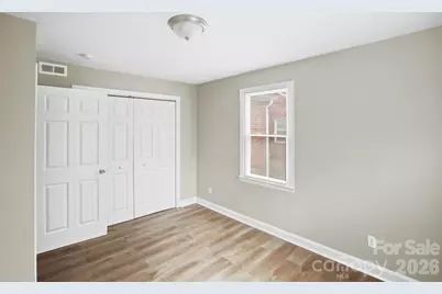 3129 Mathis Drive, Charlotte, NC 28208 - Photo 21