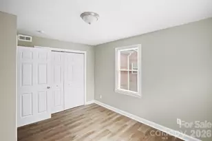 3129 Mathis Dr, Charlotte, NC 28208 - Photo 21