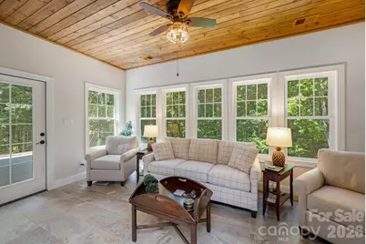 8 Manorwood Court, Flat Rock, NC 28731 - Photo 9