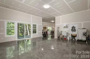 8 Manorwood Ct, Flat Rock, NC 28731 - Photo 33