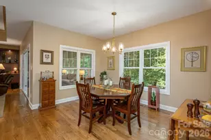 8 Manorwood Ct, Flat Rock, NC 28731 - Photo 13