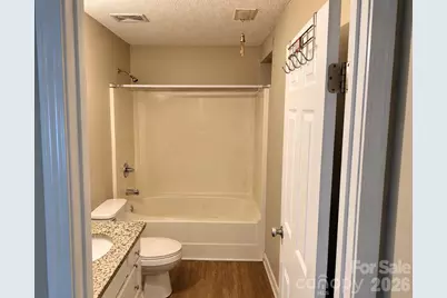 3513 Joel Turner Drive, Charlotte, NC 28216 - Photo 3