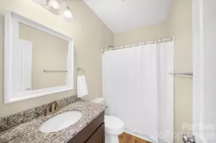 457 Riverwind Dr, Hendersonville, NC 28739 - Photo 23