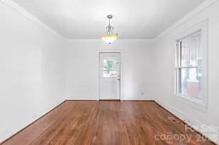 1015 Elm St, Monroe, NC 28112 - Photo 3