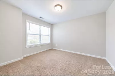 7124 Harris Bay Road, Charlotte, NC 28269 - Photo 17