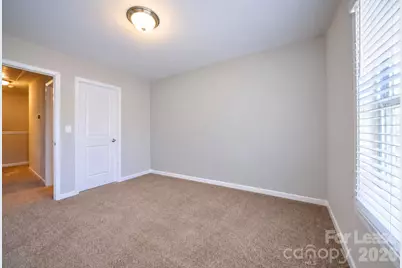 7124 Harris Bay Road, Charlotte, NC 28269 - Photo 19