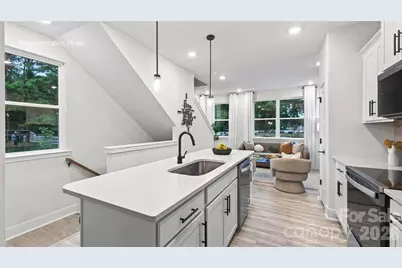 521 Annagh Drive, Charlotte, NC 28217 - Photo 5
