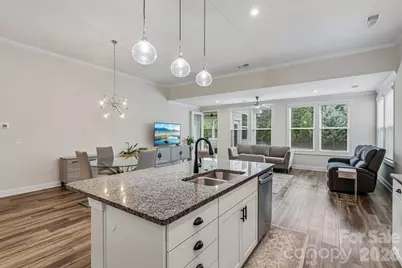 10400 Superb Lane, Charlotte, NC 28215 - Photo 13