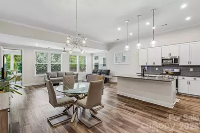 10400 Superb Lane, Charlotte, NC 28215 - Photo 9
