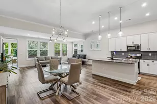 10400 Superb Ln, Charlotte, NC 28215 - Photo 9