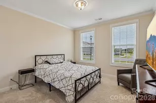 10400 Superb Ln, Charlotte, NC 28215 - Photo 15