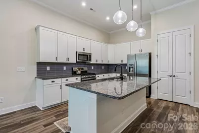 10400 Superb Lane, Charlotte, NC 28215 - Photo 11