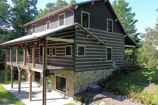 10 Black Bear Vly Dr, Hendersonville, NC 28792 - Photo 1