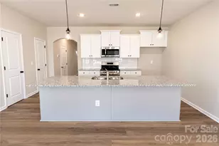 5921 Wallace Ave, Charlotte, NC 28227 - Photo 5