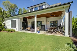 17822 Wilbanks Dr, Charlotte, NC 28278 - Photo 35