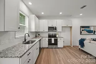 45 E 13th St, Newton, NC 28658 - Photo 9