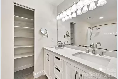 11023 Hunter Trail Lane, Charlotte, NC 28226 - Photo 3