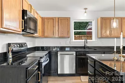 304 E Garden Street, Landis, NC 28088 - Photo 9