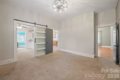 826 Davie Avenue, Statesville, NC 28677 - Photo 17
