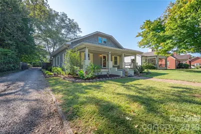 826 Davie Avenue, Statesville, NC 28677 - Photo 1