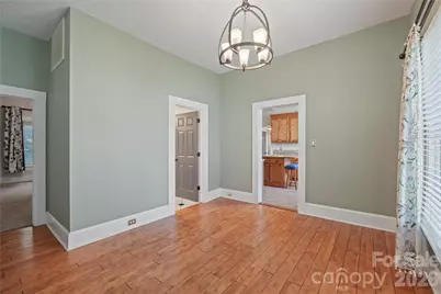 826 Davie Avenue, Statesville, NC 28677 - Photo 15