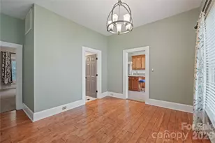 826 Davie Ave, Statesville, NC 28677 - Photo 15