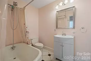 826 Davie Ave, Statesville, NC 28677 - Photo 21