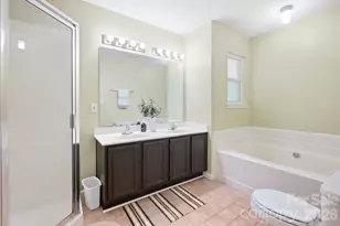 1629 Sugar Hollow Dr, Charlotte, NC 28214 - Photo 15